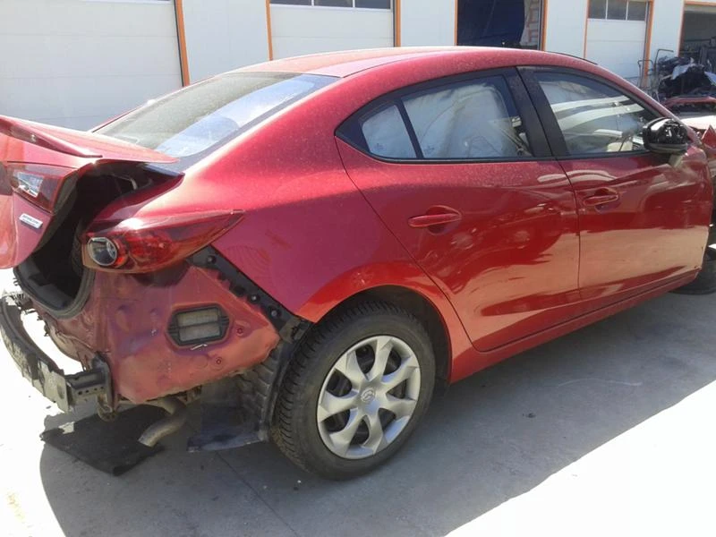 Mazda 3 2.0i, снимка 4 - Автомобили и джипове - 36738068