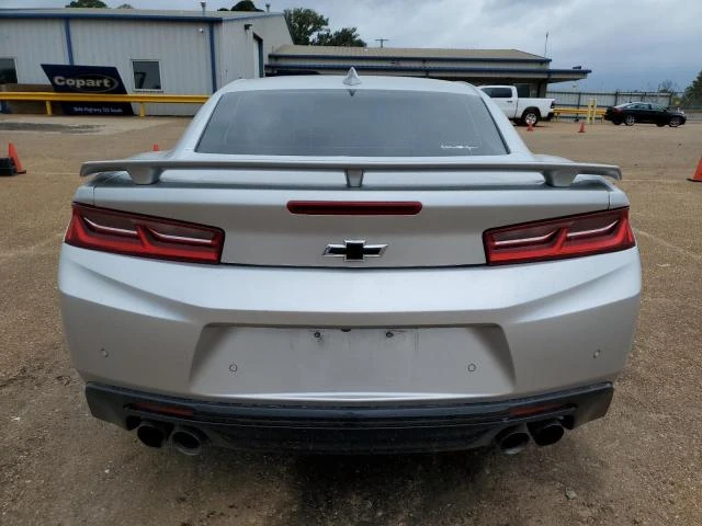 Chevrolet Camaro 6.2L 8 Rear-wheel drive, снимка 3 - Автомобили и джипове - 49046343