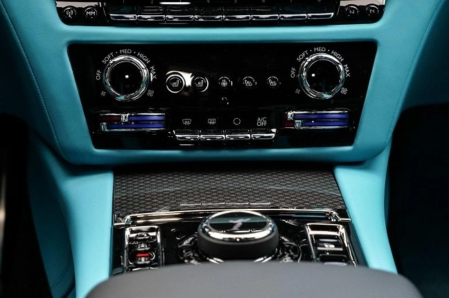 Rolls-Royce Ghost Ghost Black Badge = NEW = Гаранция - изображение 9