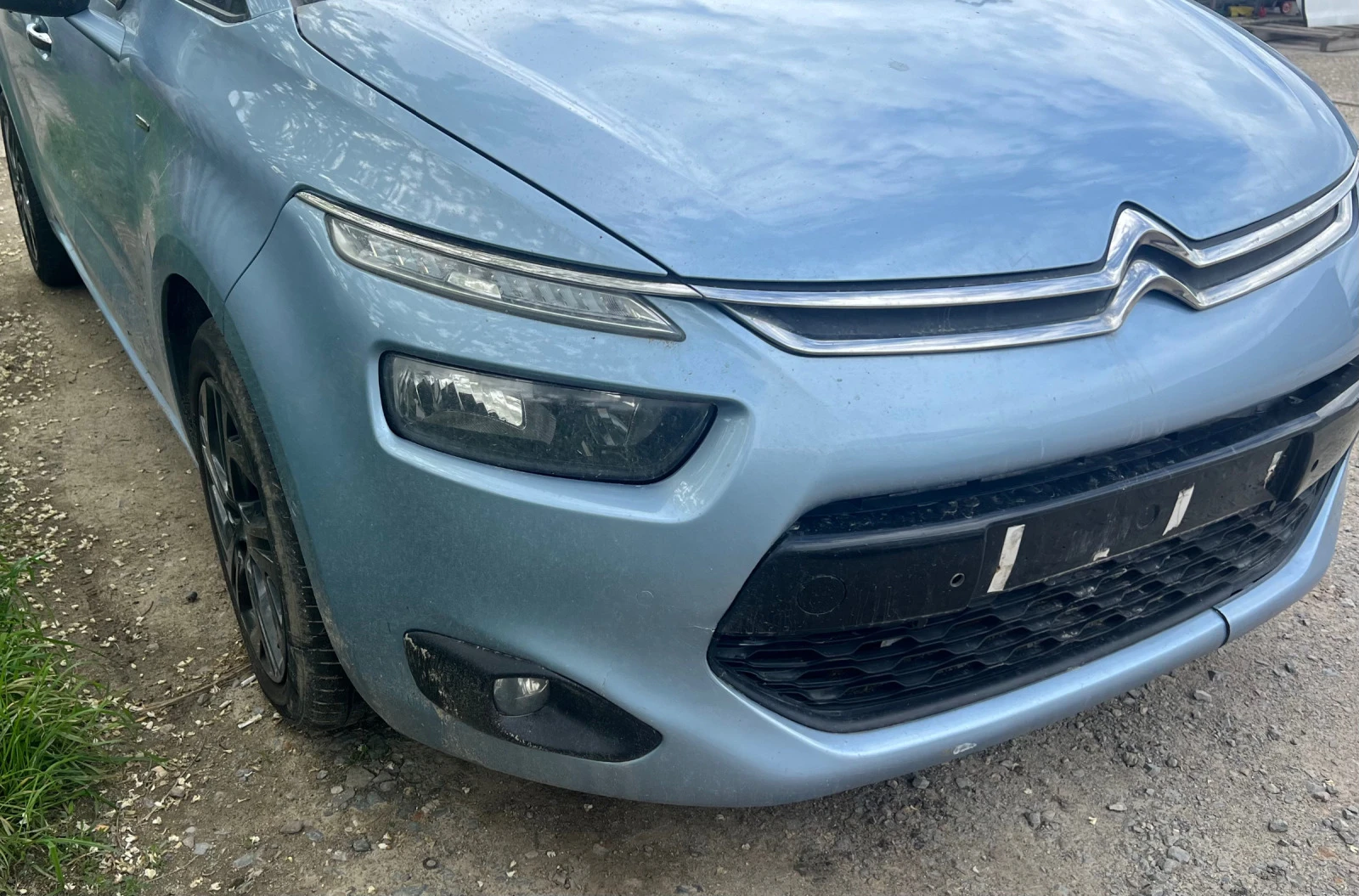 Citroen C4 Picasso 1.6 hdi 2.0 hdi - изображение 2