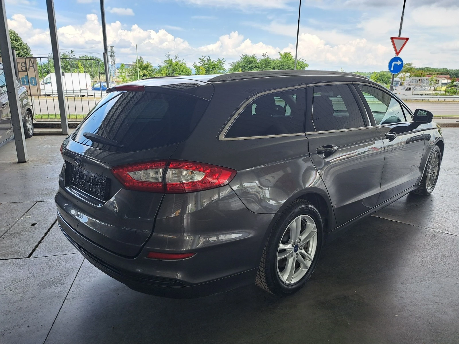 Ford Mondeo 2.0CDTI 180PS.TITANIUM ITALIA - изображение 9