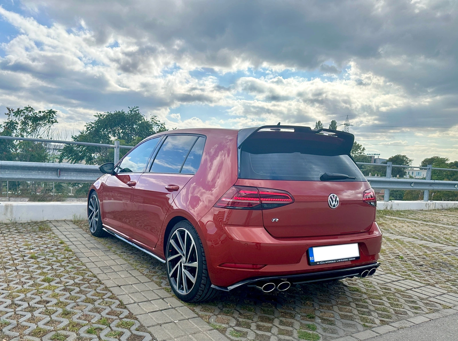 VW Golf 2.0 TSI DSG 4MOTION R - изображение 7