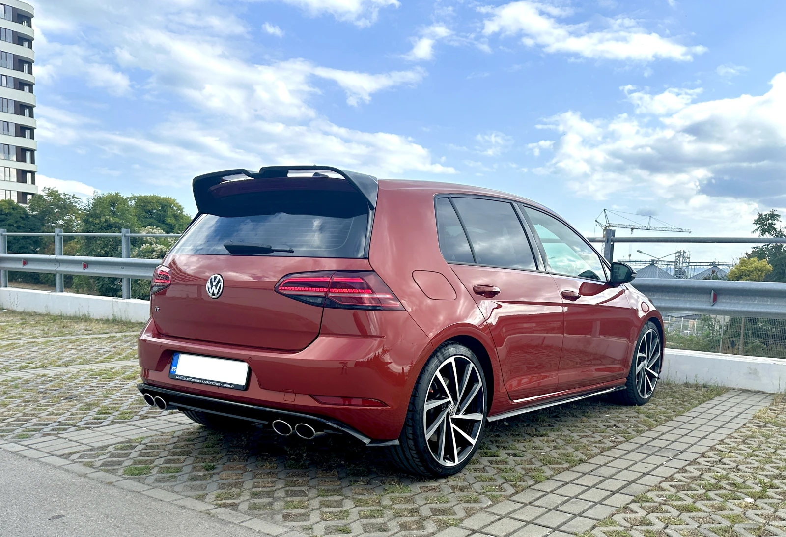 VW Golf 2.0 TSI DSG 4MOTION R - изображение 9