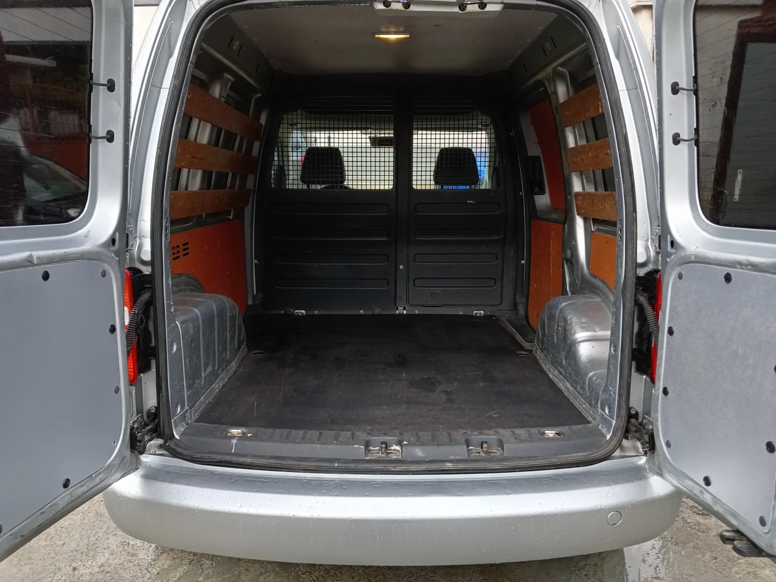 VW Caddy 1600.105кс - изображение 5