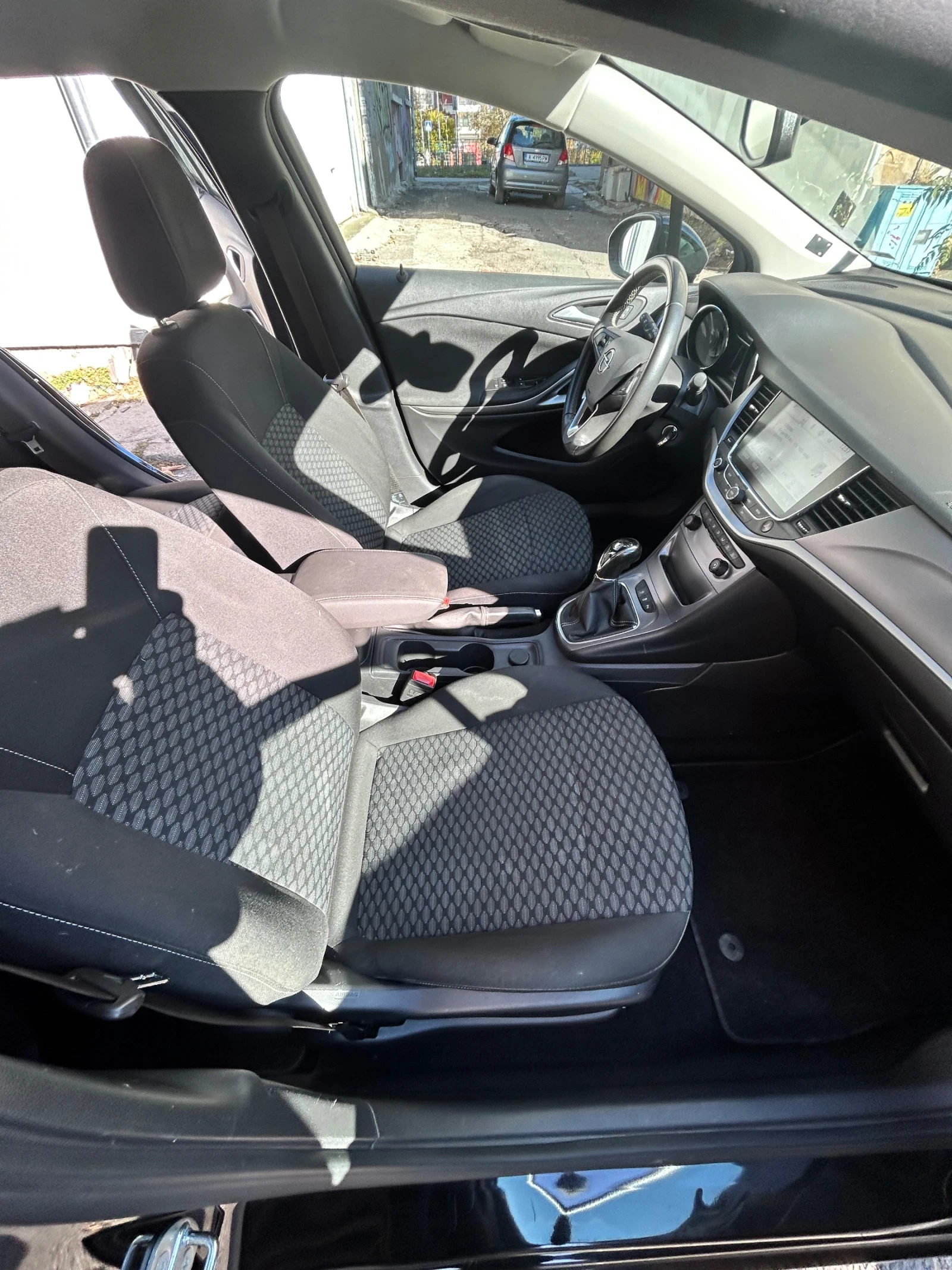 Opel Astra 1.6 dizel - изображение 10