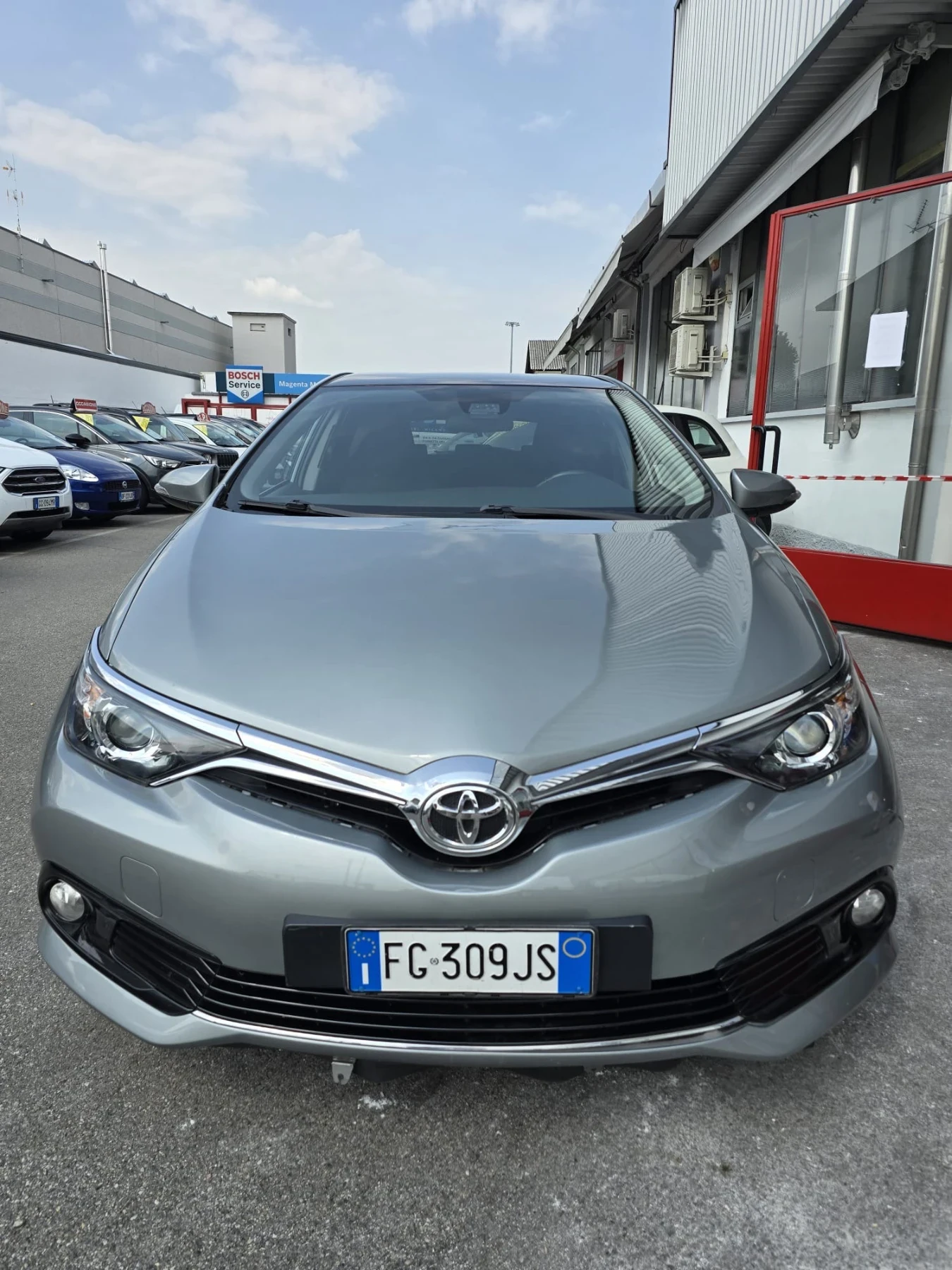 Toyota Auris 1.4 D4D ОЧАКВАН ВНОС - изображение 2