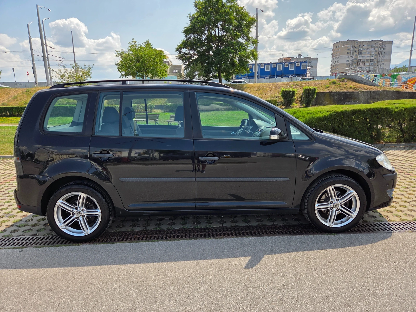 VW Touran 1.4i 16v 140ps - изображение 8
