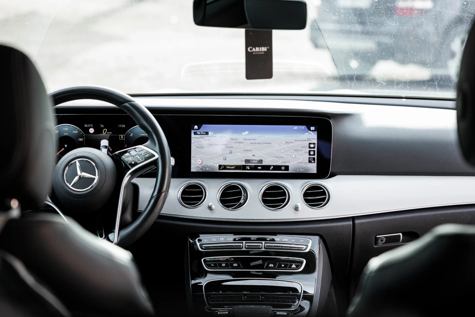 Mercedes-Benz E 220 Първи Собственик от Силвър Стар - ЛИЗИНГОВА  - изображение 8