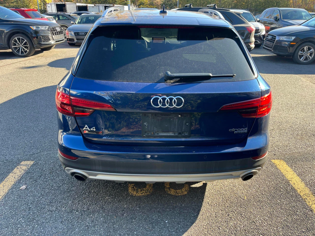 Audi A4 Allroad * АВТО КРЕДИТ* ЦЕНА ДО БГ * СЕРВИЗНА ИСТОРИЯ *  - изображение 3