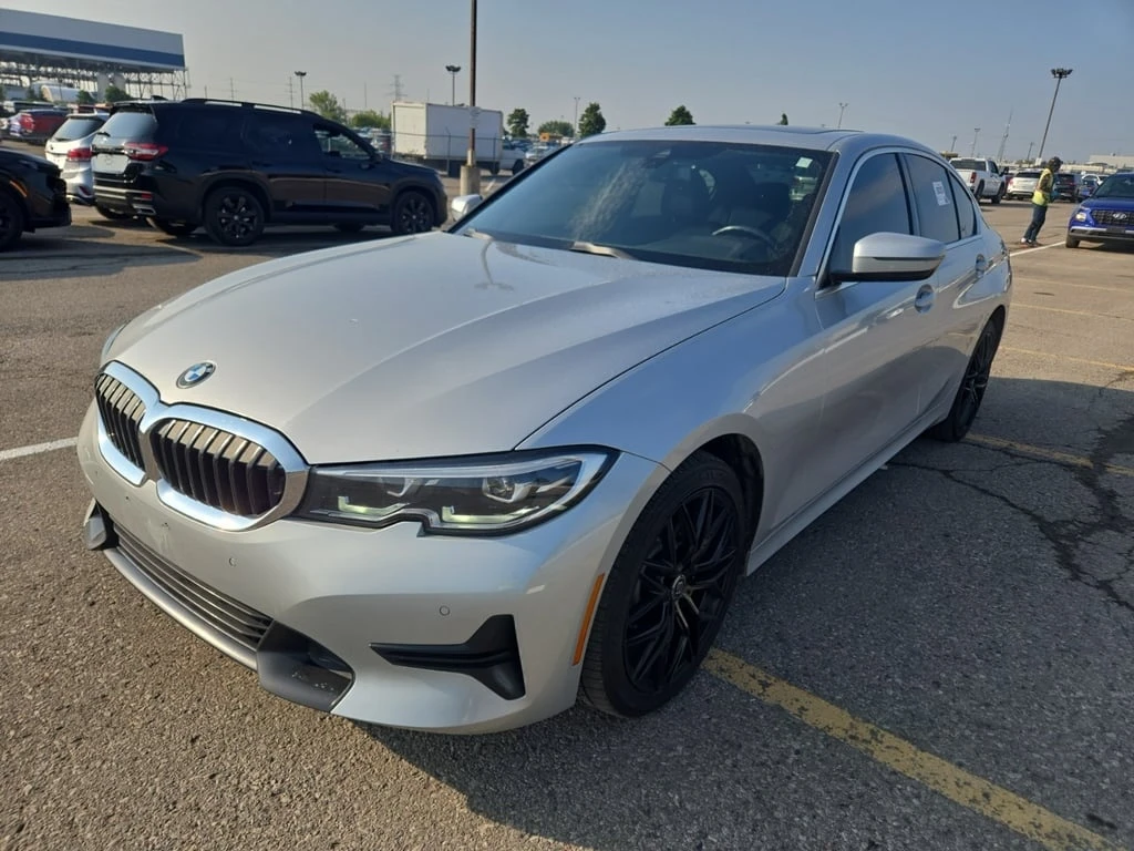 BMW 330 * 330i xDrive * CARFAX * ��� ������������ ������ | Mobile.bg � ����������� 1