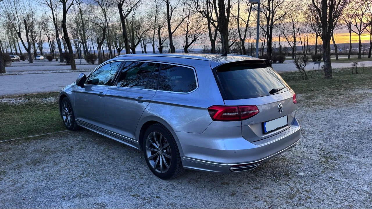 VW Passat 2.0 TDI - R-Line, снимка 2 - Автомобили и джипове - 53759583