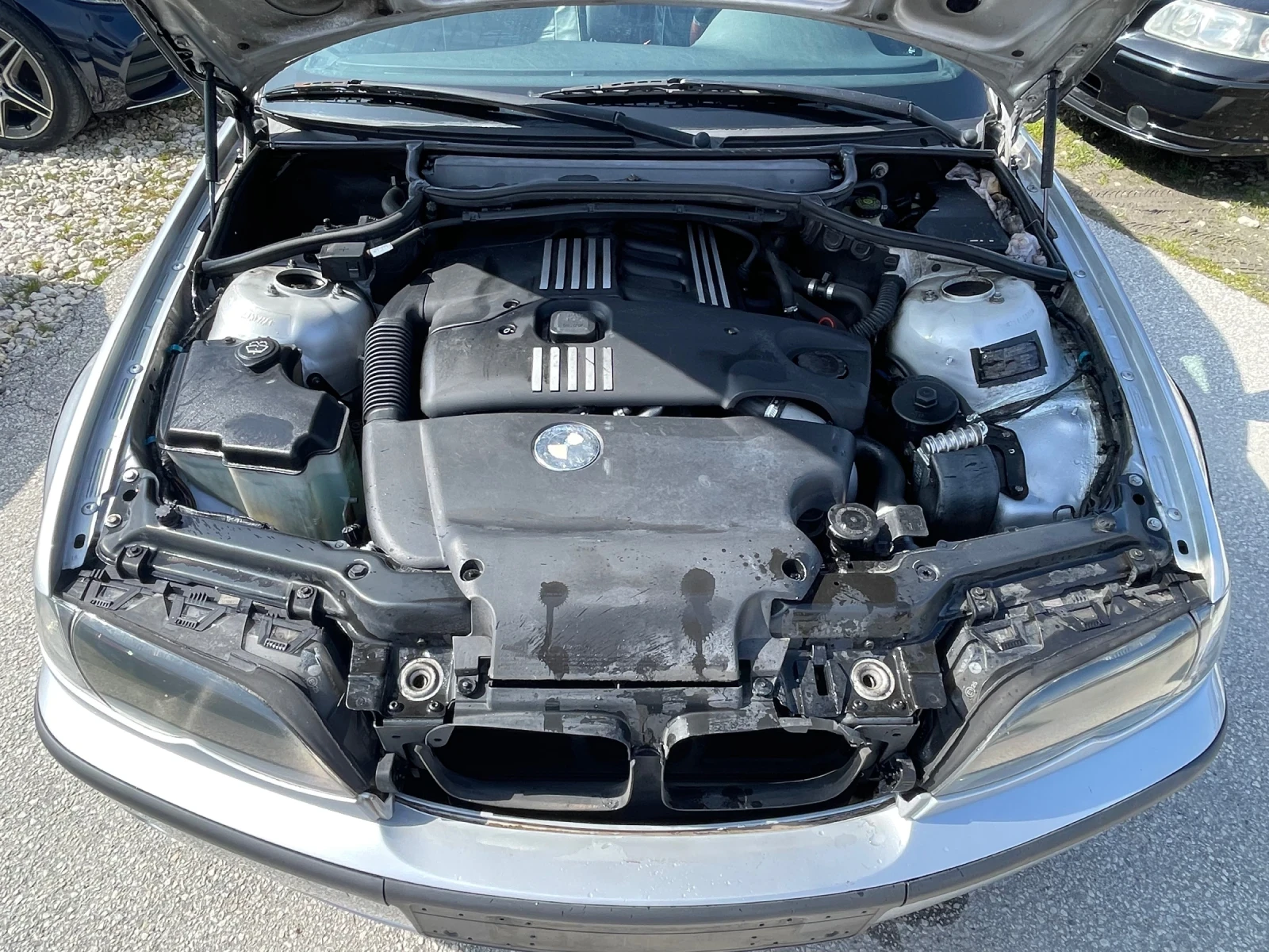 BMW 320 d Navi Top, снимка 15 - Автомобили и джипове - 53832303