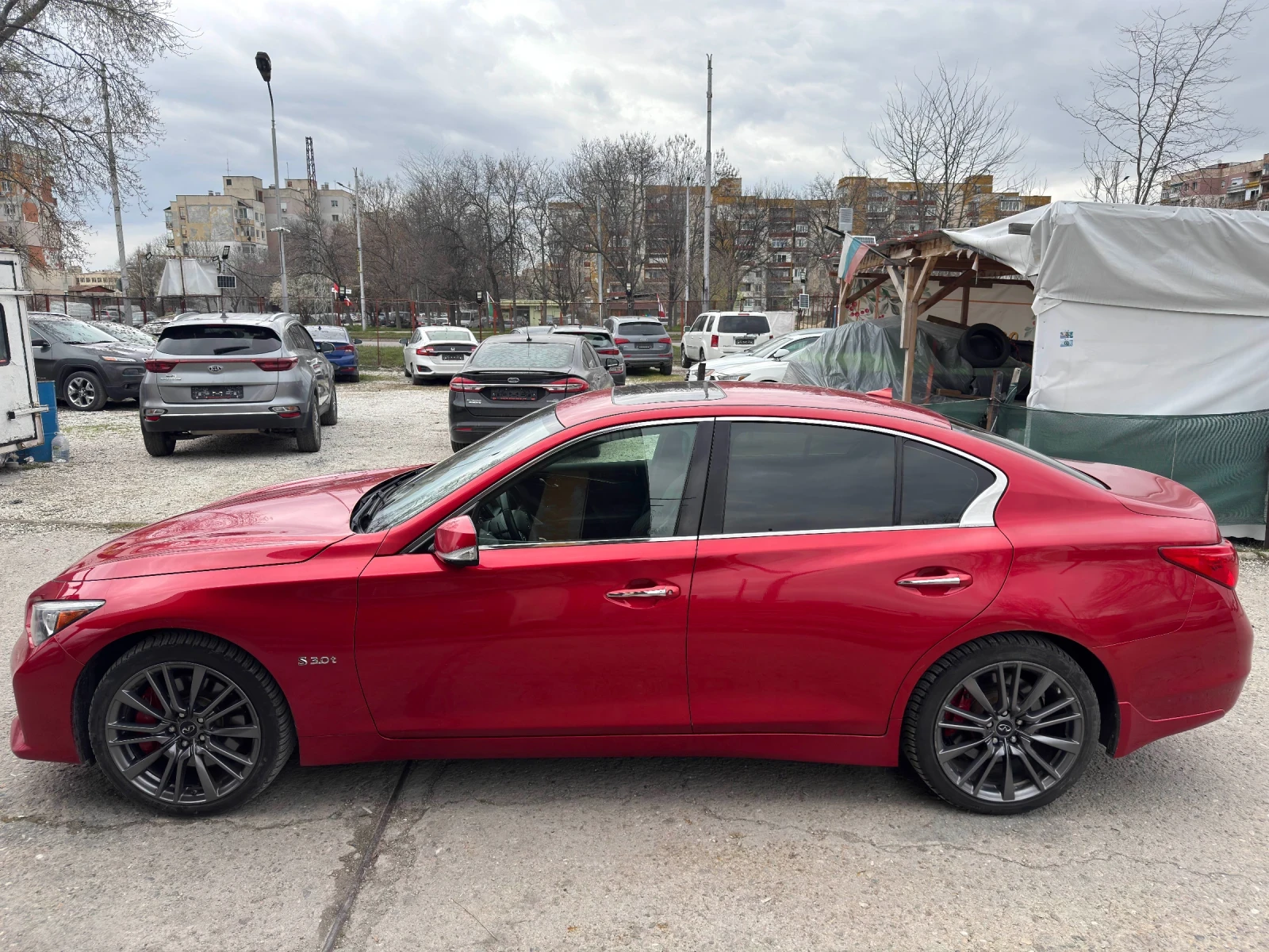 Infiniti Q50 Red Sport, снимка 4 - Автомобили и джипове - 53918233