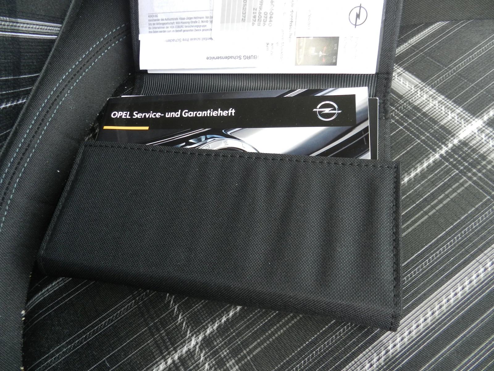 Opel Corsa E-series, снимка 11 - Автомобили и джипове - 53978926