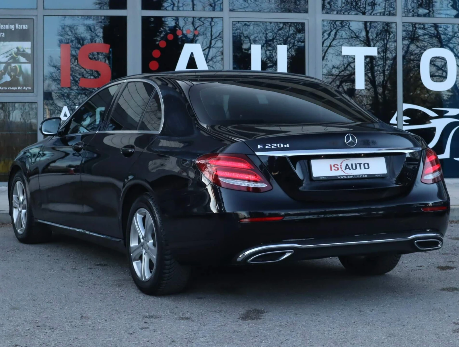 Mercedes-Benz E 220 CDI/Avantgarde/Dynamic Select/PRE-SAFE/Collision P, снимка 4 - Автомобили и джипове - 54000525