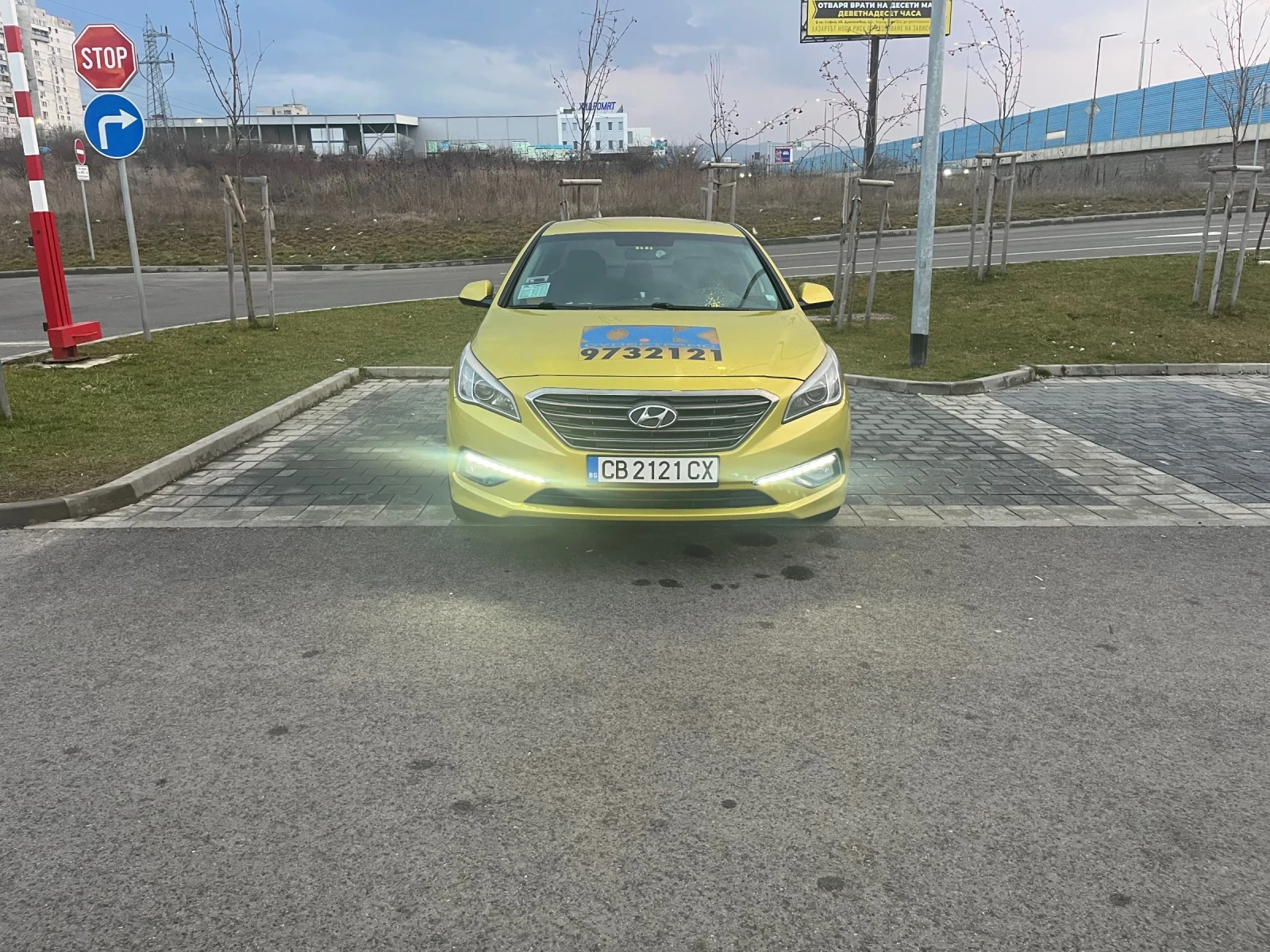 Hyundai Sonata, снимка 6 - Автомобили и джипове - 54324310