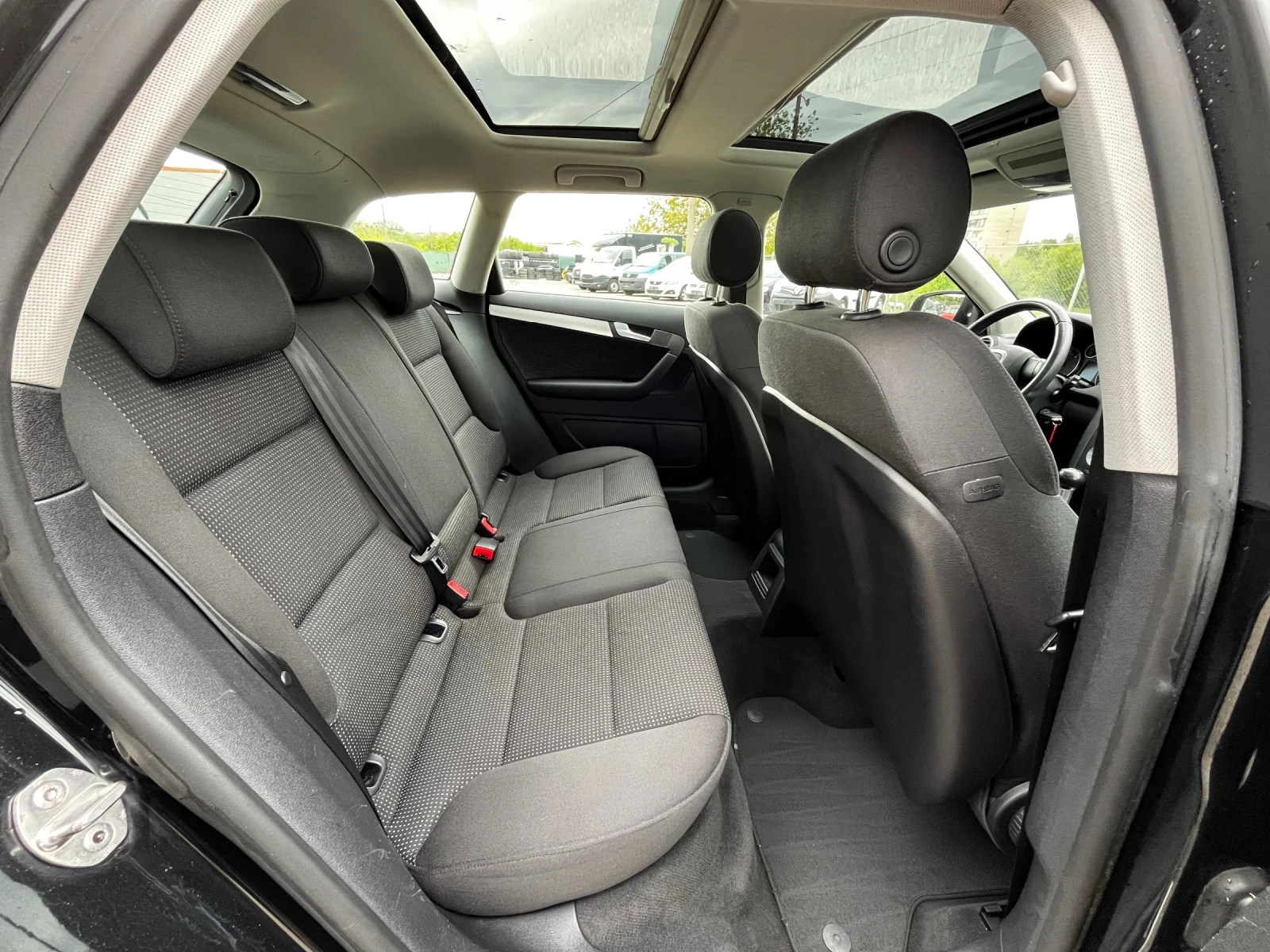 Audi A3 Sportback 2.0TDI, снимка 13 - Автомобили и джипове - 54358567