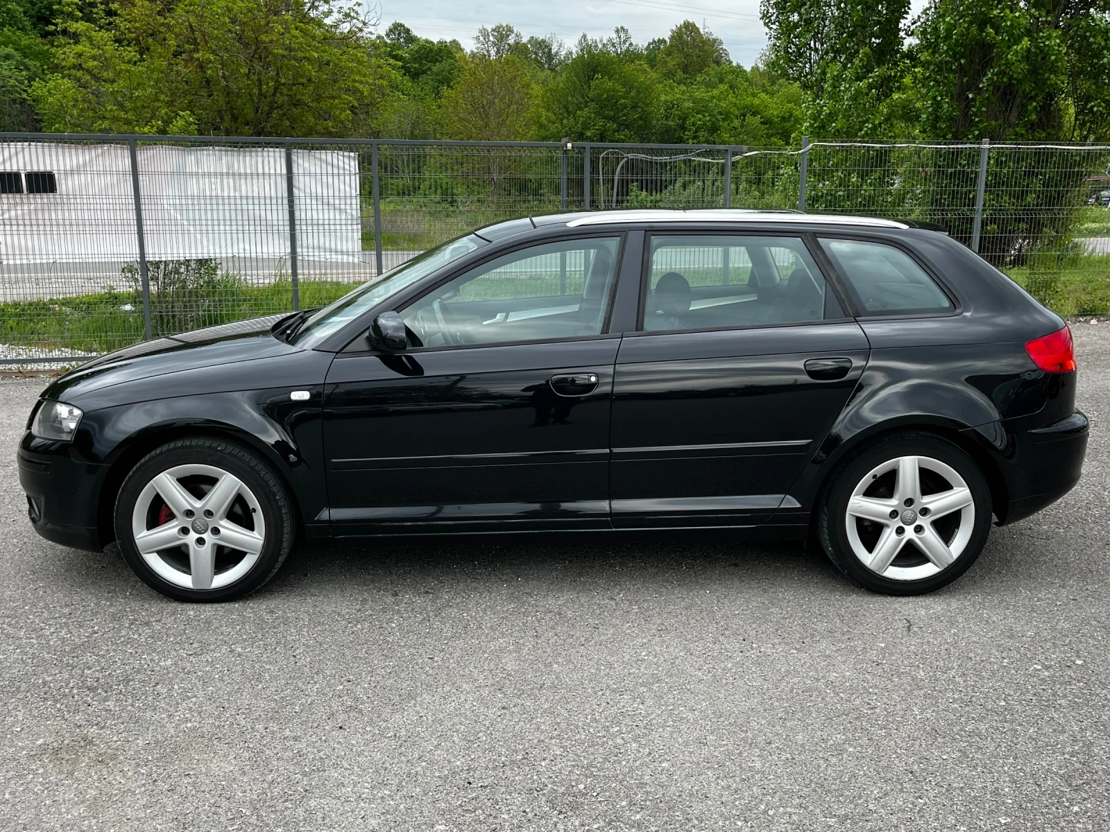 Audi A3 Sportback 2.0TDI, снимка 2 - Автомобили и джипове - 54358567