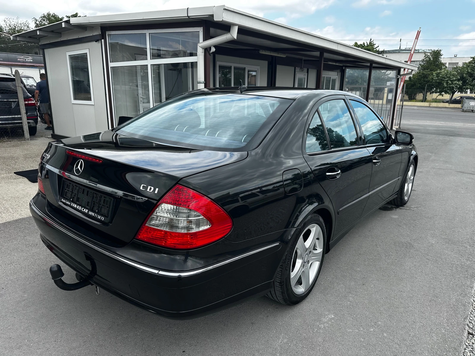 Mercedes-Benz E 220 CDI 170к.с EVO* КАТО НОВА!, снимка 2 - Автомобили и джипове - 54701718