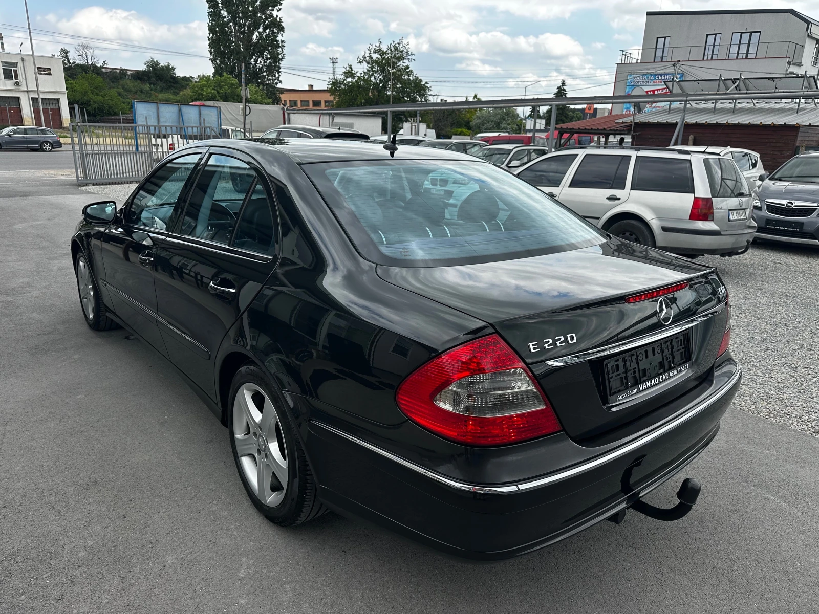 Mercedes-Benz E 220 CDI 170к.с EVO* КАТО НОВА!, снимка 3 - Автомобили и джипове - 54701718
