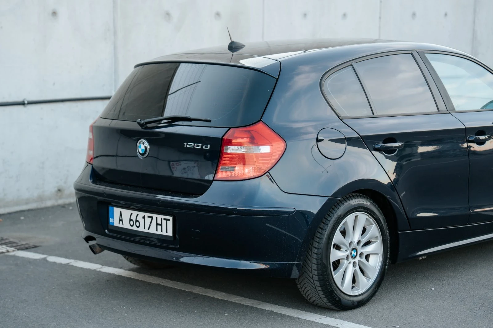BMW 120, снимка 2 - Автомобили и джипове - 54836576