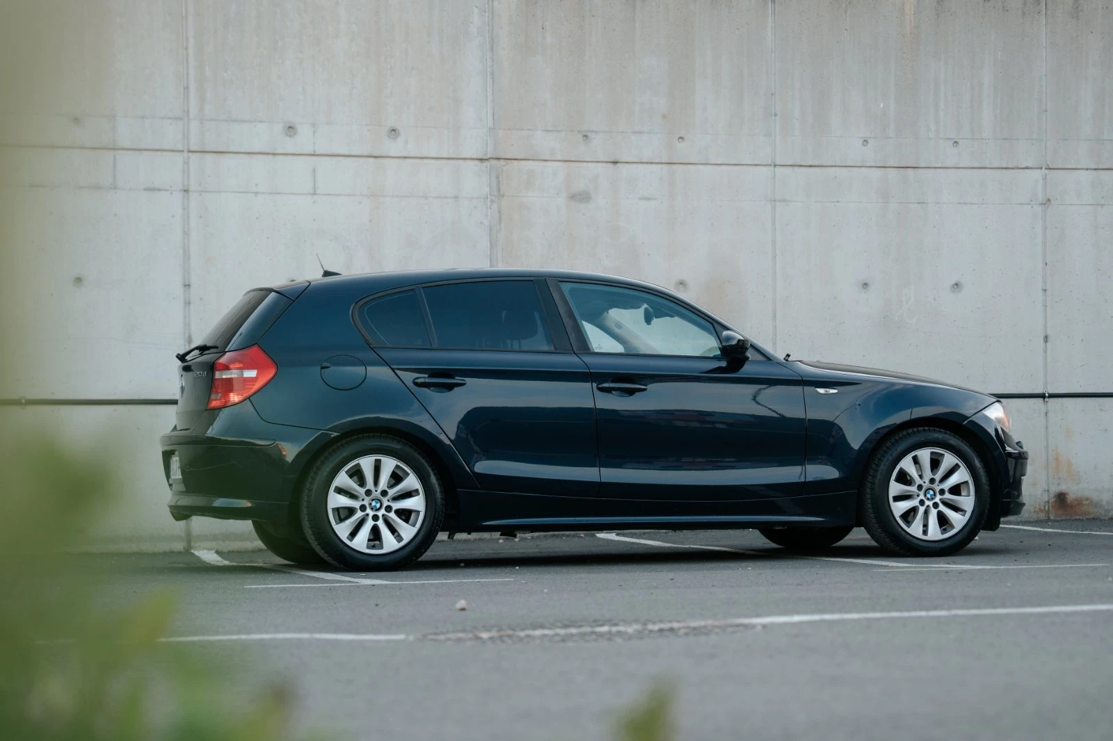 BMW 120, снимка 3 - Автомобили и джипове - 54836576