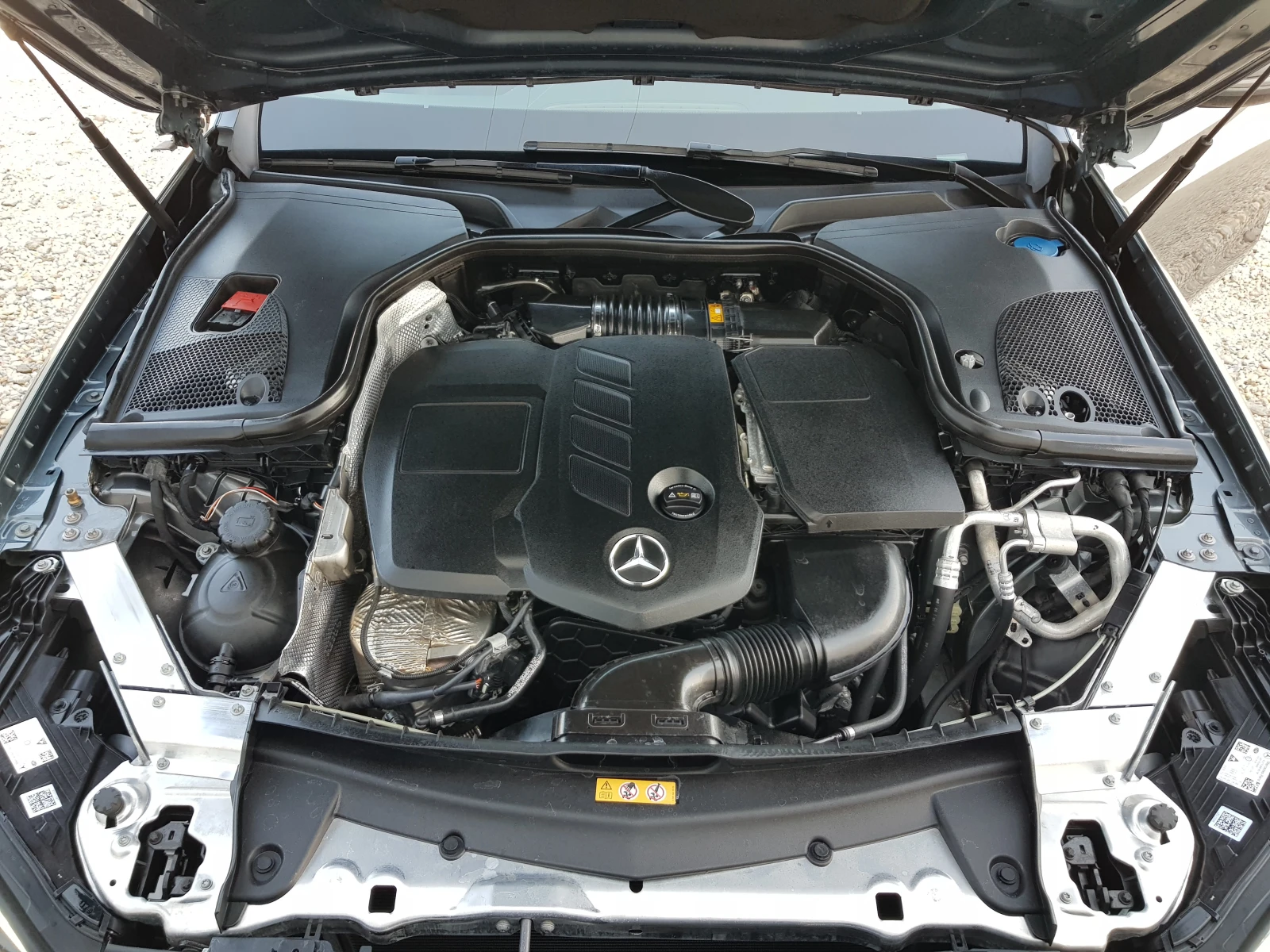Mercedes-Benz E 200 D OM654 FACELIFT EURO 6D /05/2021г. ЛИЗИНГ, снимка 17 - Автомобили и джипове - 54853819