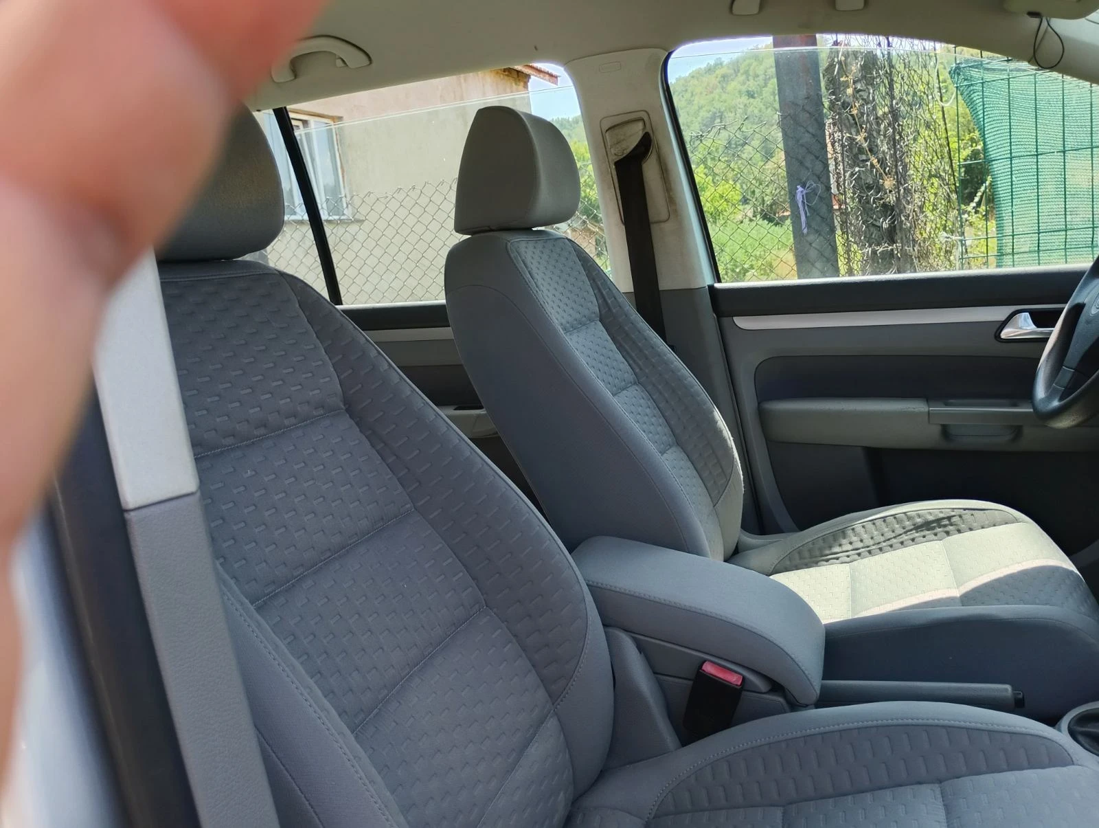 VW Touran 2.0  TDI  140KS 2008G, снимка 12 - Автомобили и джипове - 55329525