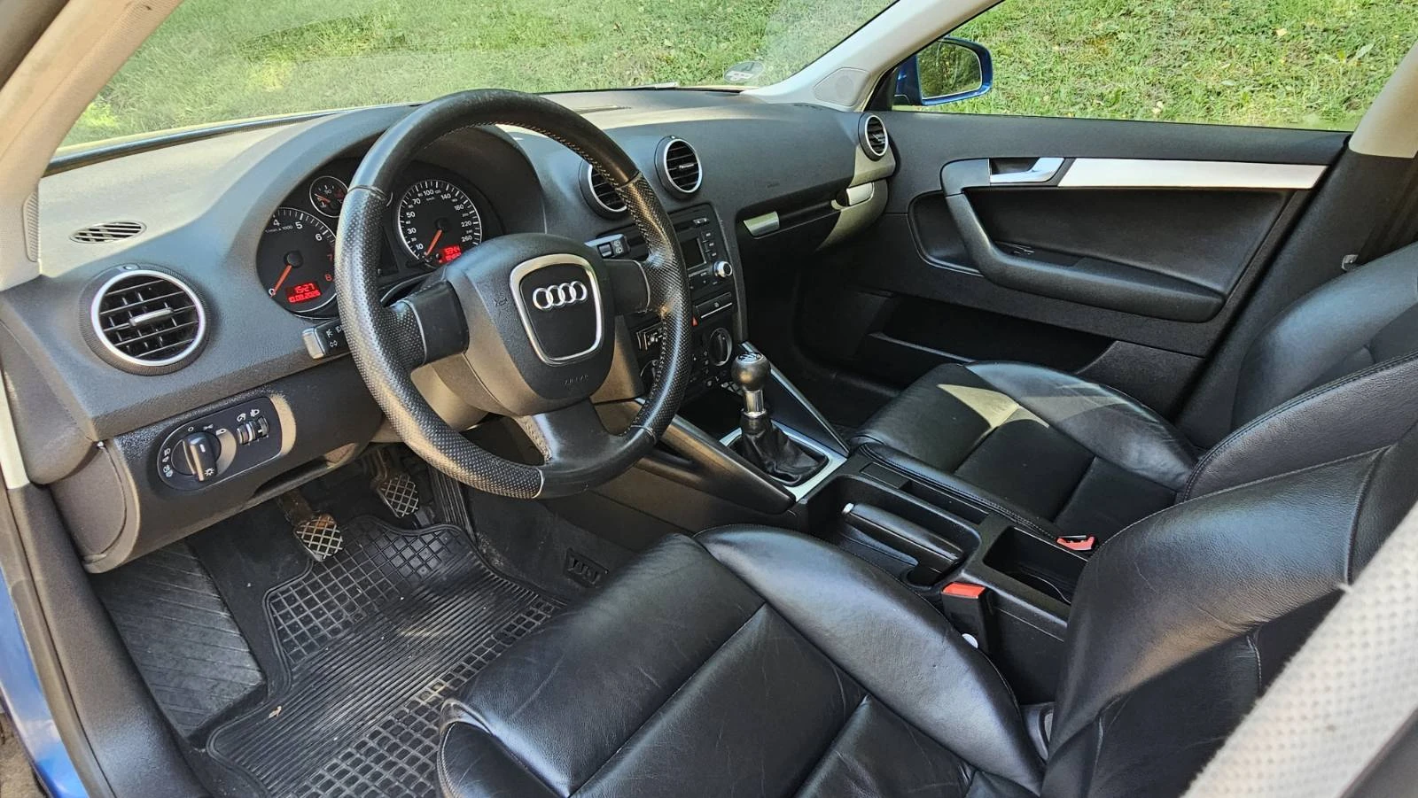Audi A3 1.6, снимка 13 - Автомобили и джипове - 55618749
