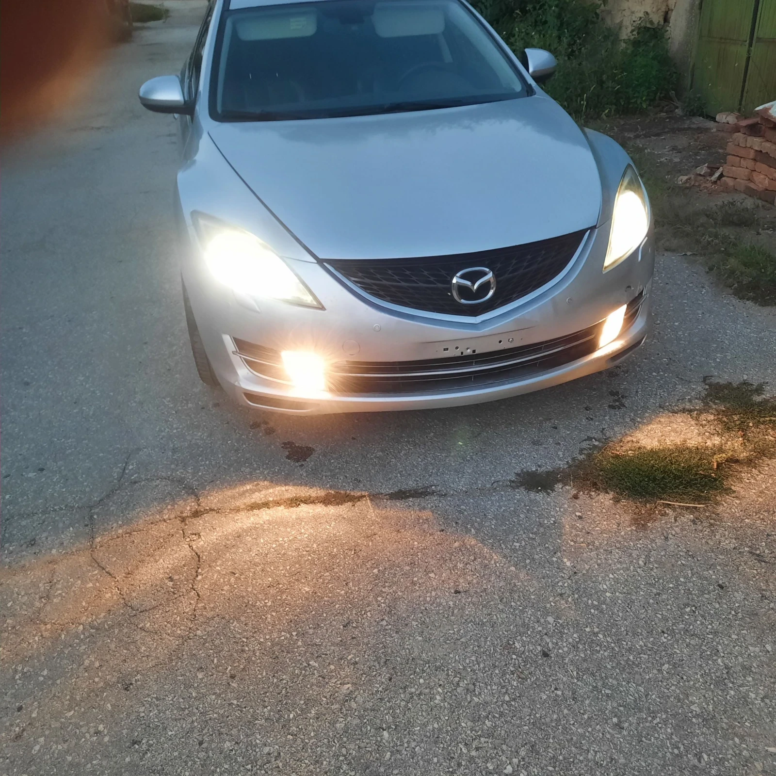 Mazda 6 2.2, снимка 11 - Автомобили и джипове - 55646127