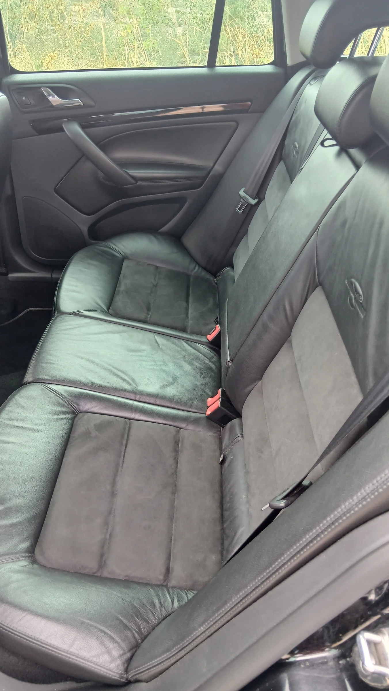 Skoda Octavia 2.0TDI 16V 140 к.с L&K, снимка 15 - Автомобили и джипове - 56180882