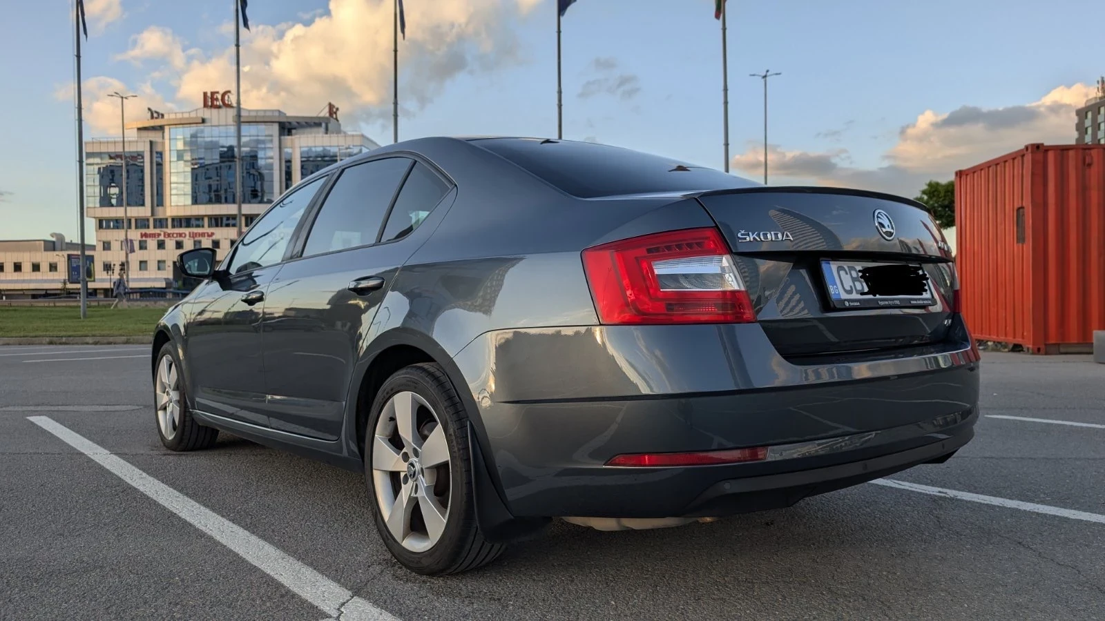 Skoda Octavia Facelift, Full LED, 4x4, DSG, Обслужен, снимка 7 - Автомобили и джипове - 56344115