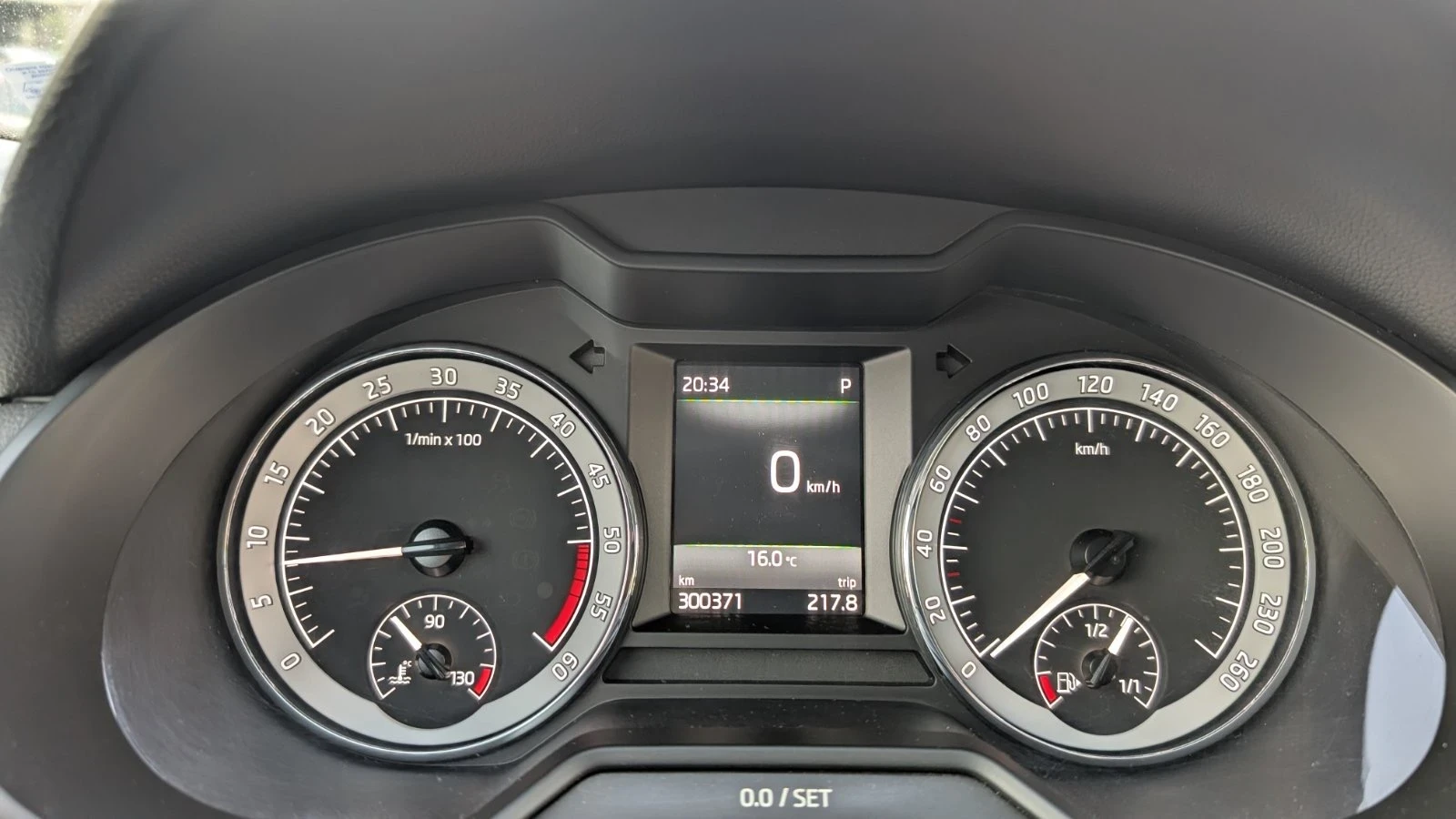 Skoda Octavia Facelift, Full LED, 4x4, DSG, Обслужен, снимка 9 - Автомобили и джипове - 56344115
