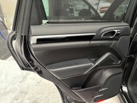Porsche Cayenne * AWD 4dr * CARFAX * ЦЕНА ДО БГ, снимка 13