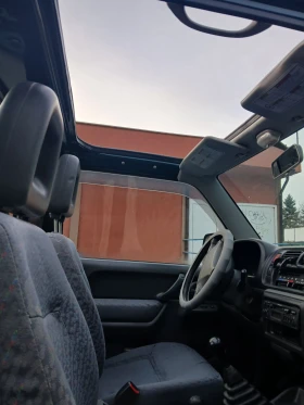 Suzuki Jimny 1.3 i - 4700 € / 9192.40 лв. - 86532715 4