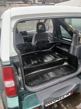 Suzuki Jimny 1.3 i - 4700 € / 9192.40 лв. - 86532715 12