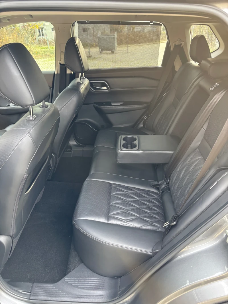 Nissan Rogue X-TRAIL  2.5L PLATINUM 4X4 FULL 44000km !!!, снимка 9 - Автомобили и джипове - 52585372