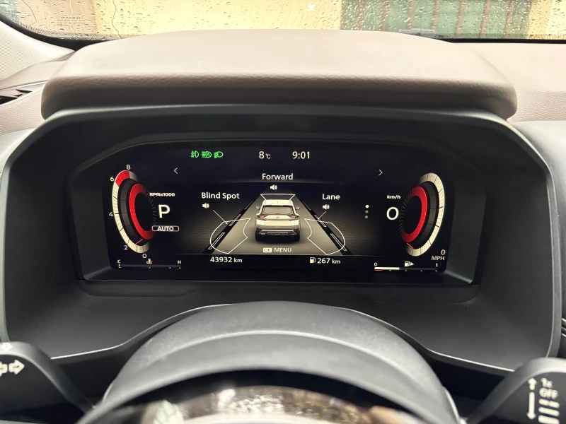 Nissan Rogue X-TRAIL  2.5L PLATINUM 4X4 FULL 44000km !!!, снимка 15 - Автомобили и джипове - 52585372