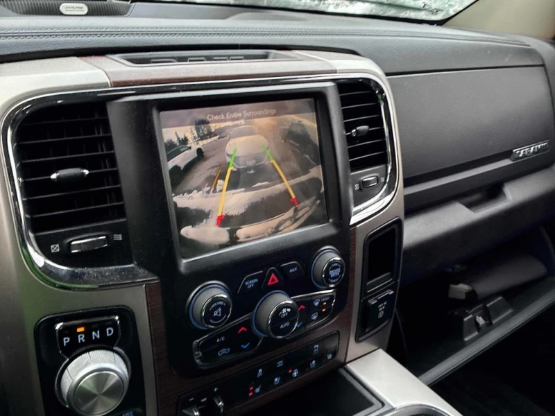 Dodge RAM 1500 * Laramie * CARFAX * БЕЗ ПЪРВОНАЧАЛНА ВНОСКА, снимка 15 - Автомобили и джипове - 52667288