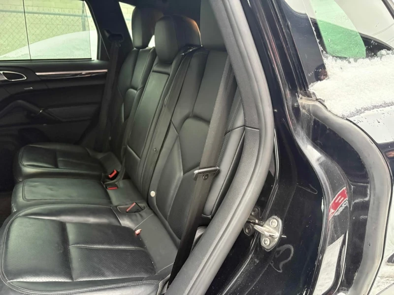 Porsche Cayenne * AWD 4dr * CARFAX * ЦЕНА ДО БГ, снимка 14 - Автомобили и джипове - 52990256