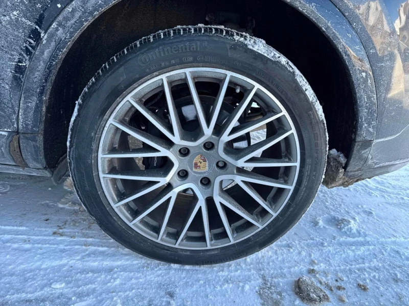 Porsche Cayenne Platinum Edition AWD * 360 КАМЕРИ* ОБДУХВАНЕ* , снимка 6 - Автомобили и джипове - 53239688