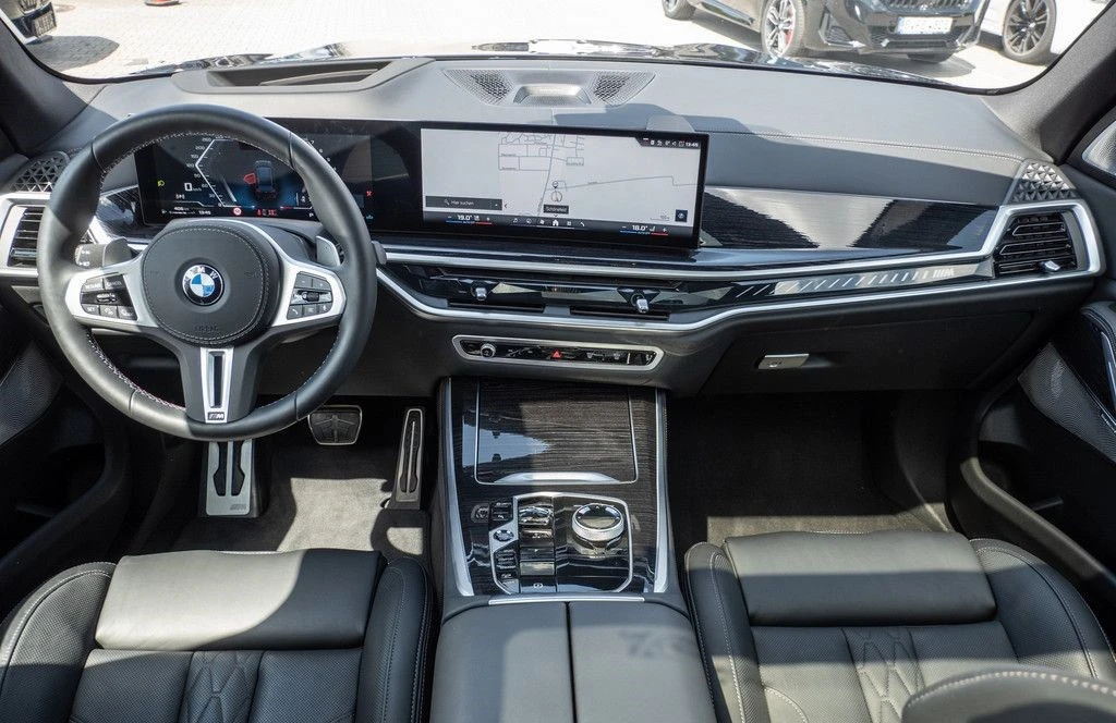 BMW X5 M60i/xDrive/FACELIFT/PANO/B&W/HEAD UP/360/SHADOW/ - изображение 9