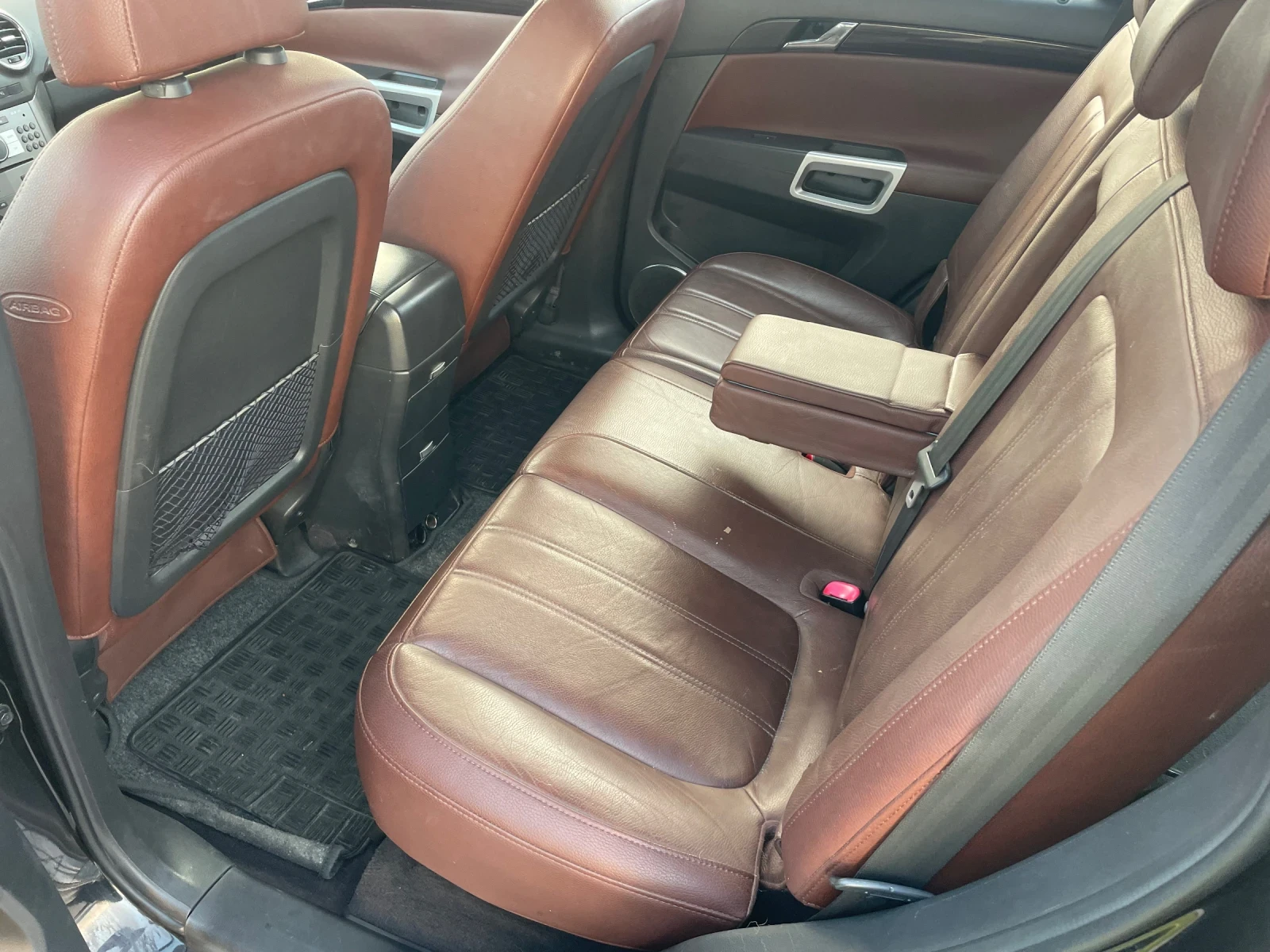 Opel Antara 2.0CDTI 4X4 ПОДГРЕВ КОЖА - изображение 10