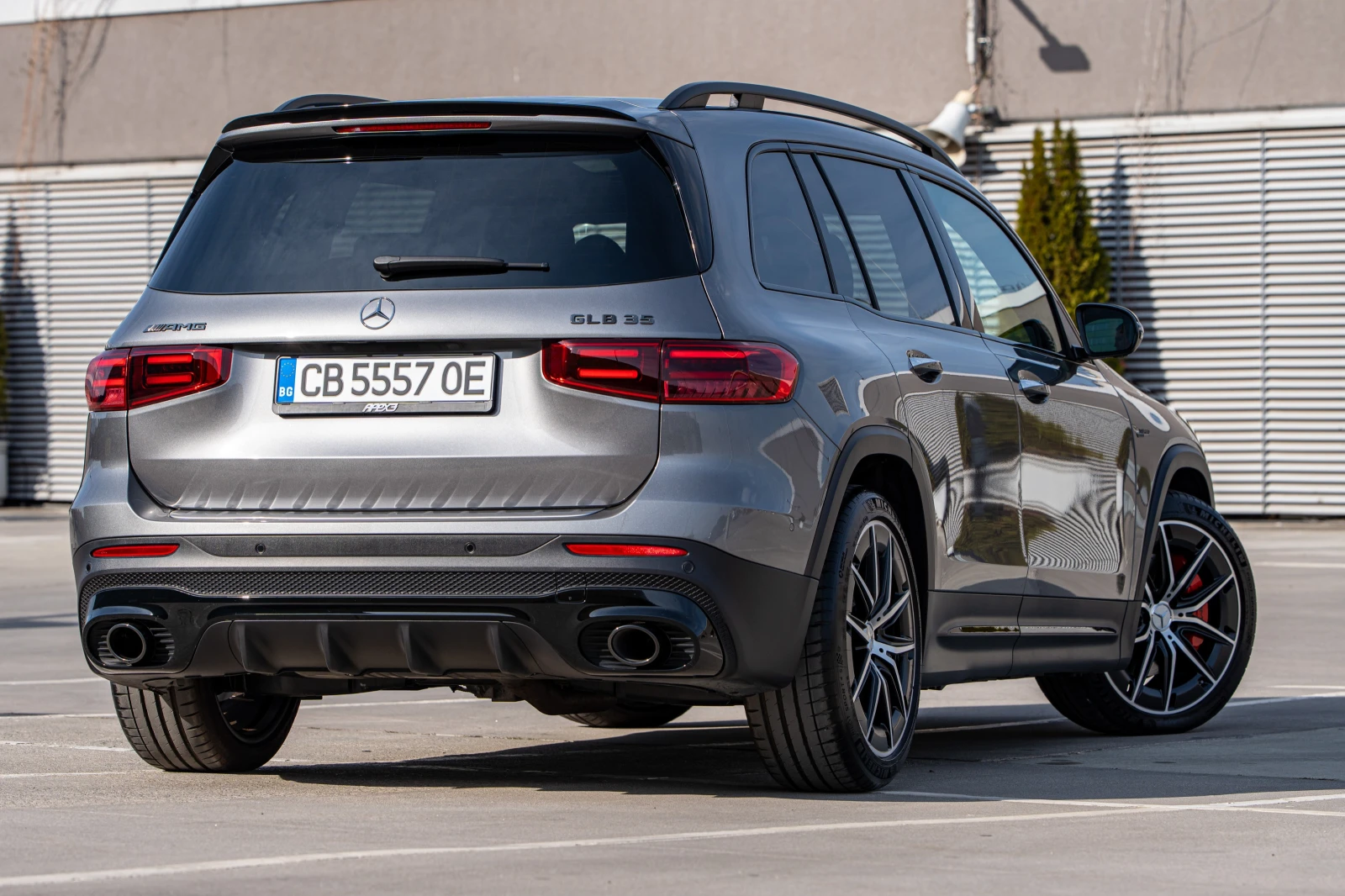 Mercedes-Benz GLB 35 AMG, снимка 3 - Автомобили и джипове - 53991146