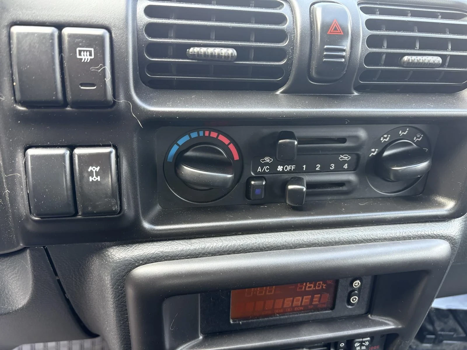 Opel Frontera, снимка 11 - Автомобили и джипове - 54126398