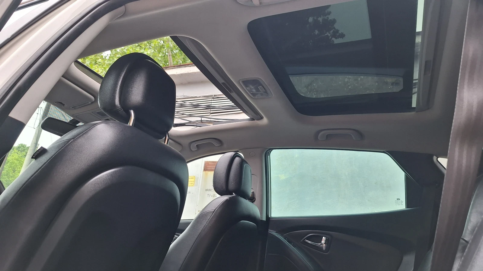 Hyundai IX35 1.7CRDI, снимка 15 - Автомобили и джипове - 54487118