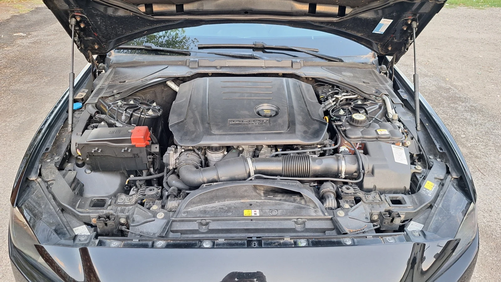 Jaguar XE 2.0D | Mobile.bg � ����������� 7