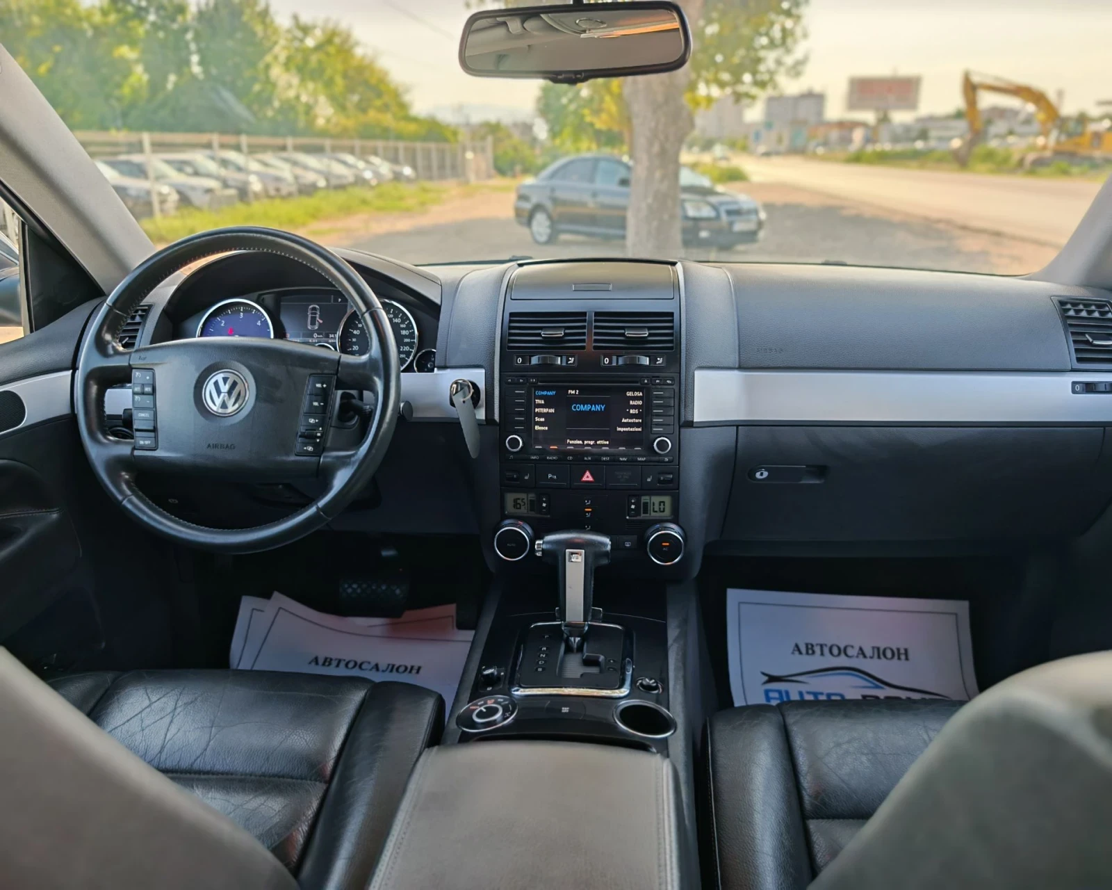 VW Touareg 3.0 ДИЗЕЛ 224 К.С.FACELIFT АВТОМАТ!152 000 КМ! НОВ, снимка 13 - Автомобили и джипове - 55647041