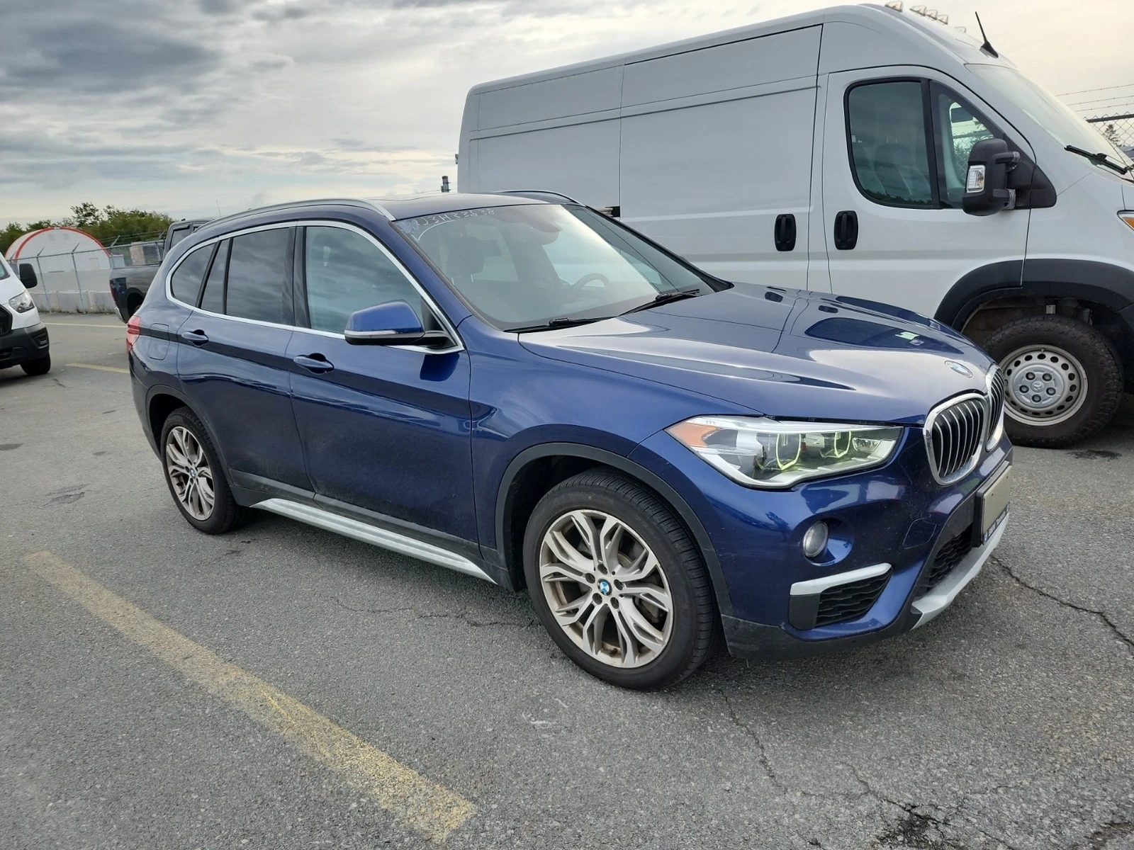 BMW X1 Sports Vehicle* Xdrive28i * CARFAX * ����������� | Mobile.bg � ����������� 5