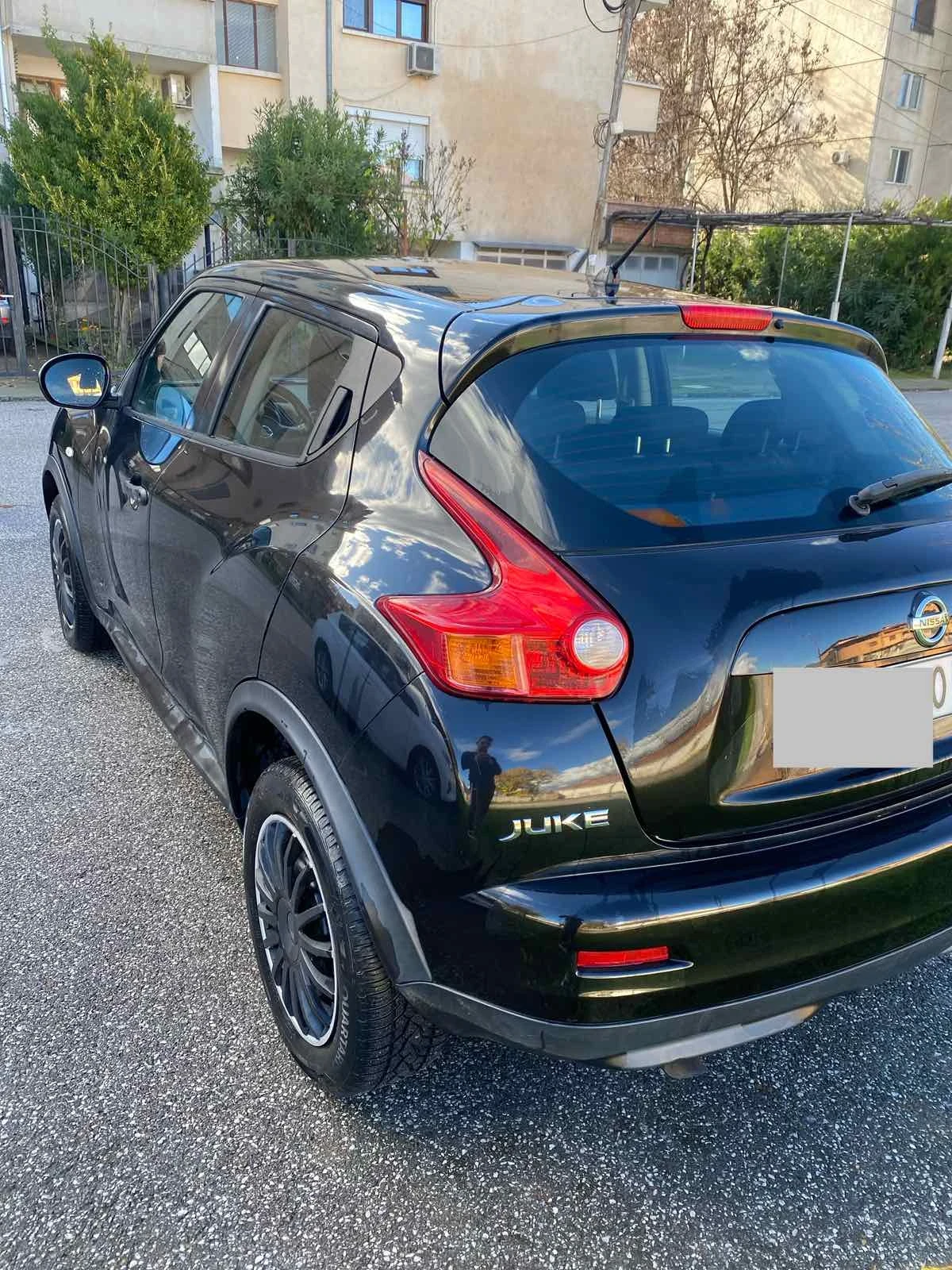 Nissan Juke, снимка 3 - Автомобили и джипове - 56250527